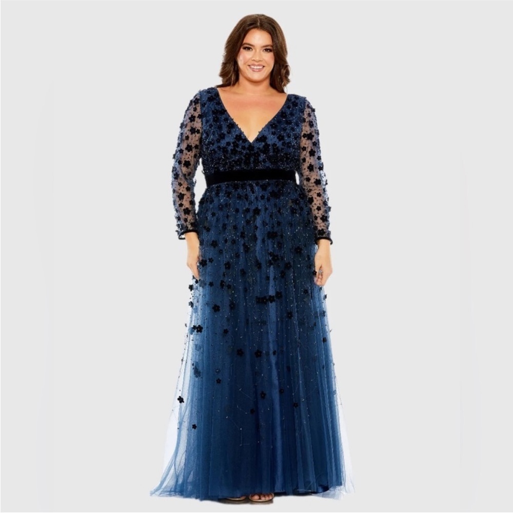 Mac Duggal Floral Appliqué Bracelet Sleeve Gown in Blue SZ 16 EUC